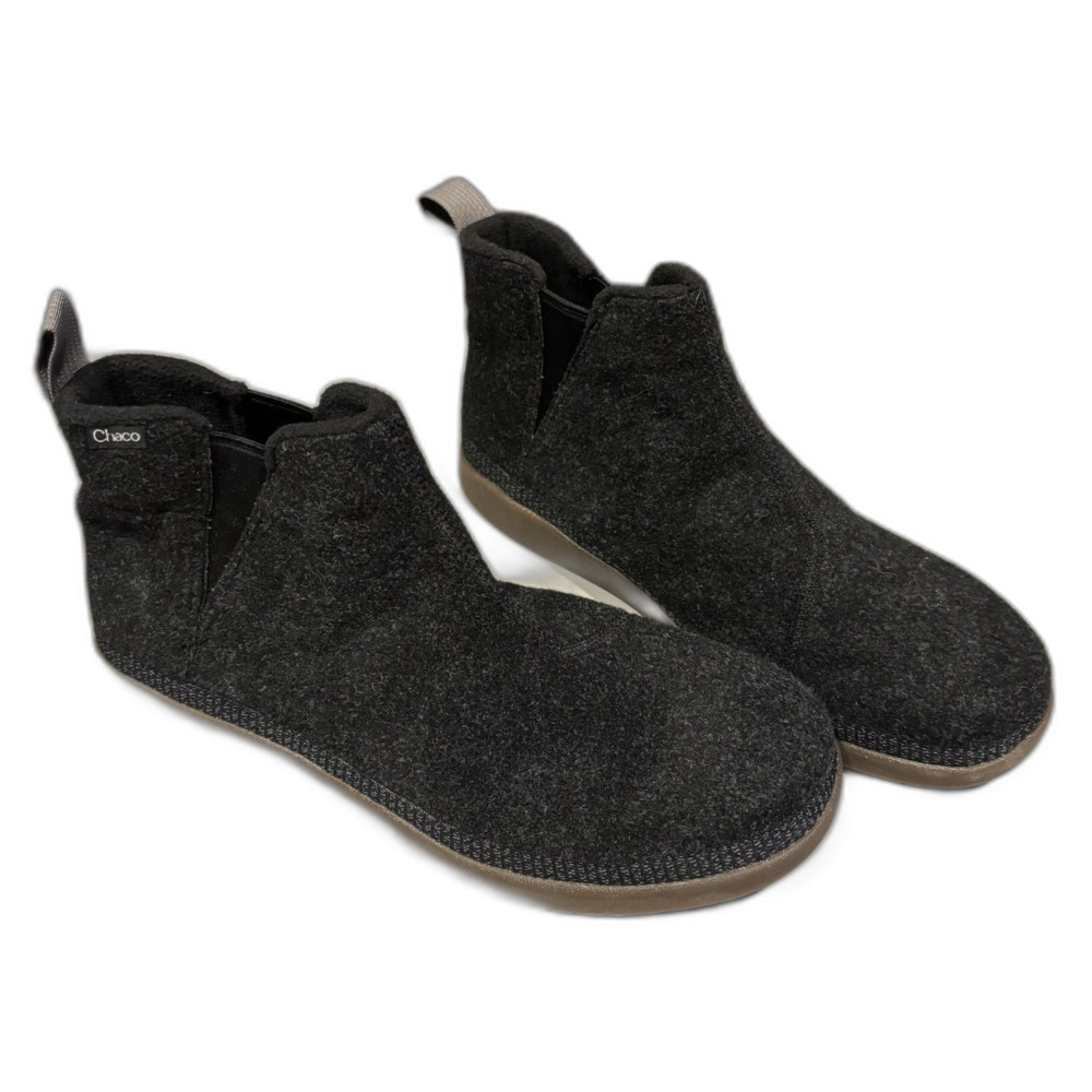 NWOT Chaco Revel Chelsea V-Gore Boots Winter Cozy Slip On Ankle Gray Men sz 12